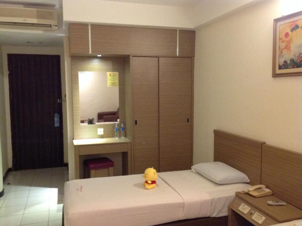Lai Lai Mutiara Hotel Batam Exterior foto